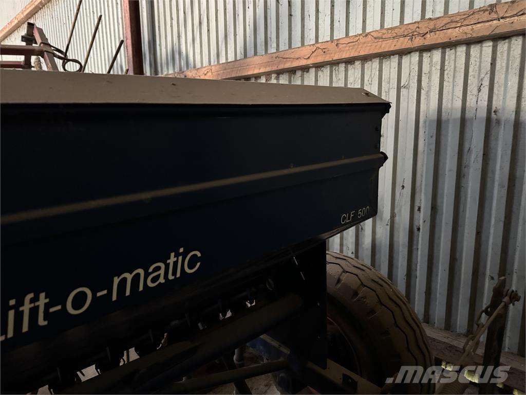 Nordsten 5 M CLF Mechanické secí stroje