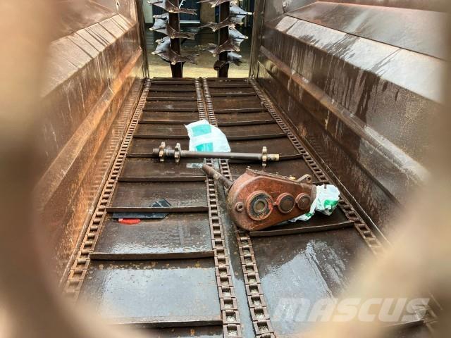 Samson 9 THM Rozmetadla chlévské mrvy