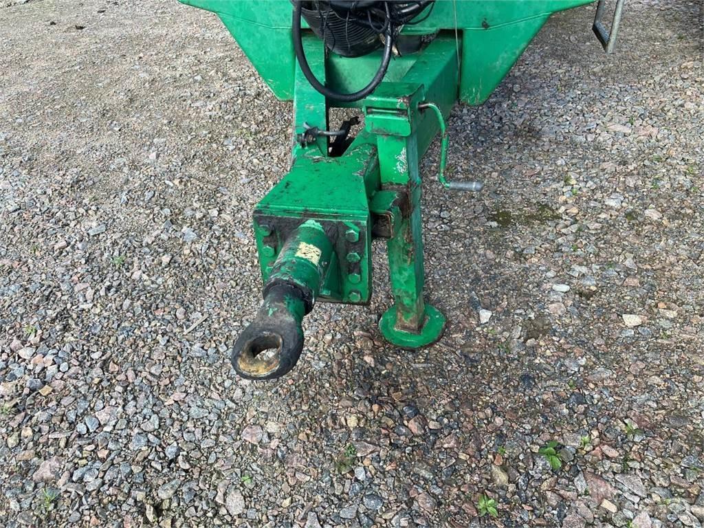 Samson SP 11 Rozmetadla chlévské mrvy