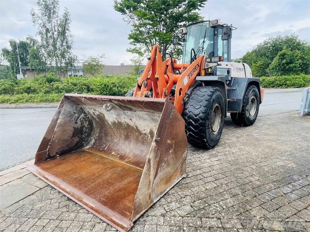 Terex TL260 Kolové nakladače