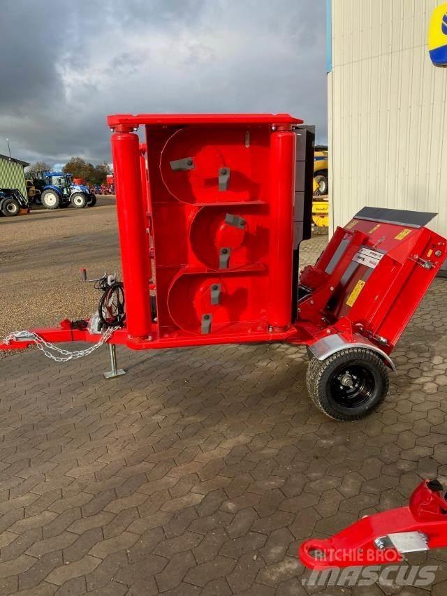 Trimax SNAKE 320 Žací stroje
