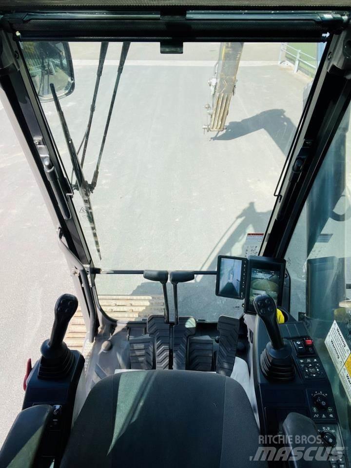 Volvo EC200 EL Pásová rýpadla