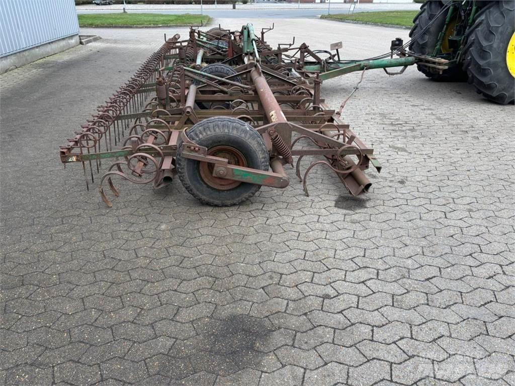 Wiberg E950 Brány