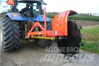  - - -  BOXER AGRI Hloubkové kypřiče