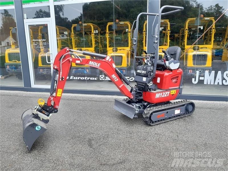 Mole M12 Mini rýpadla < 7t