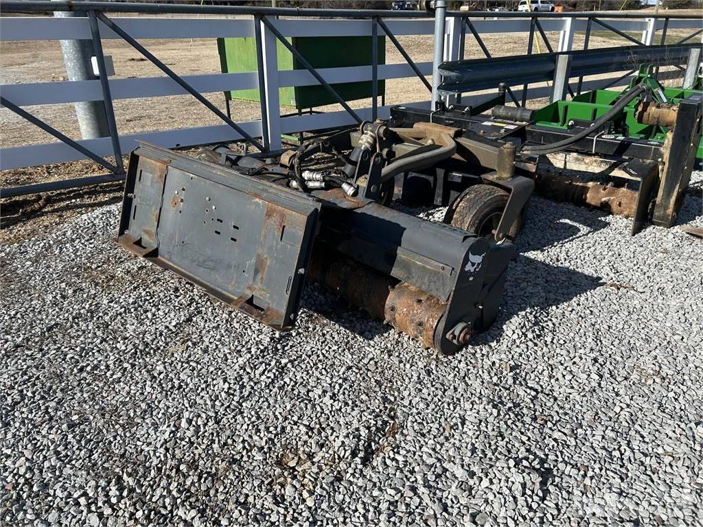 Bobcat 84SCM Stavebnictví - ostatní