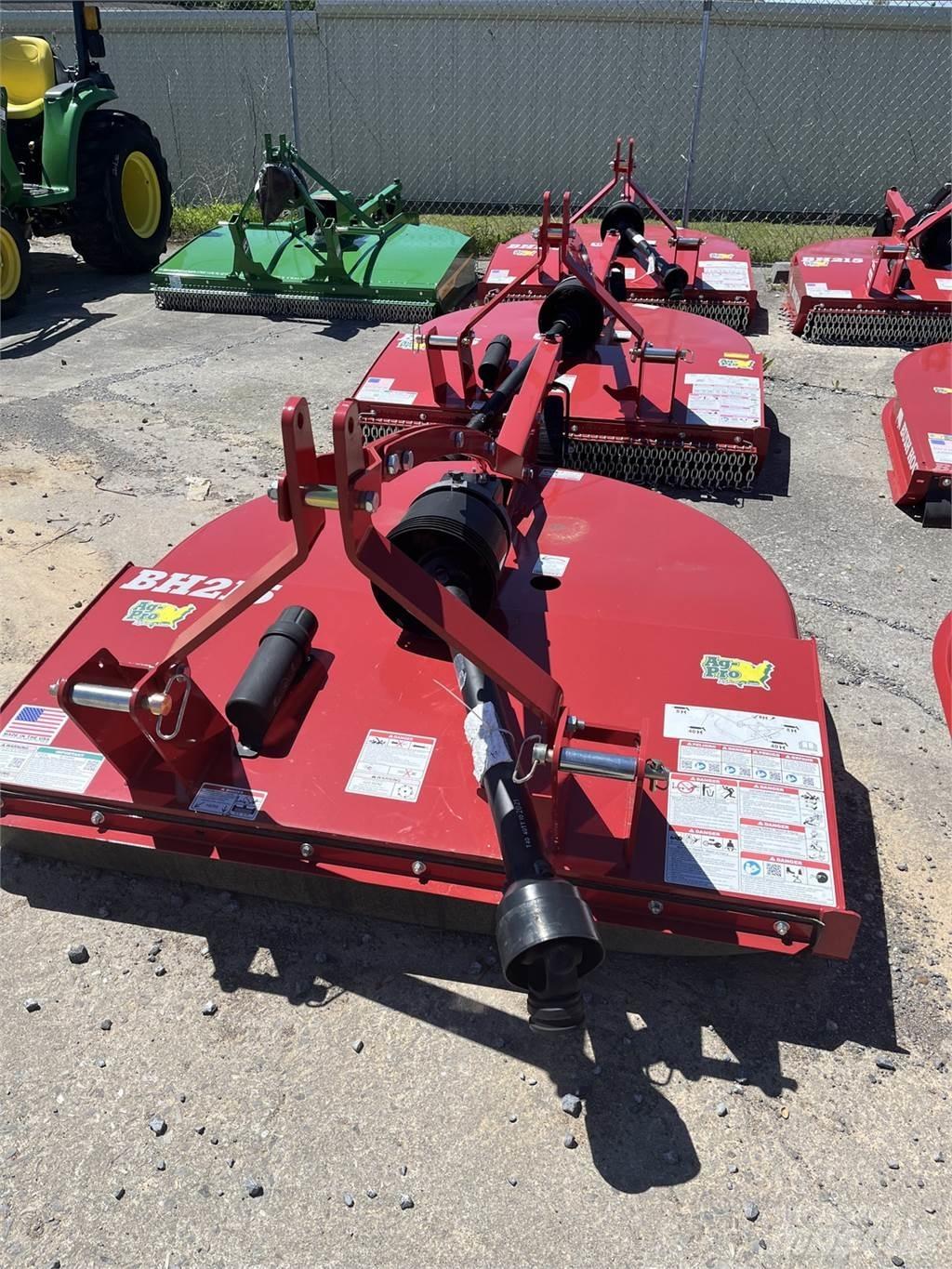 Bush Hog BH215 Drtiče a řezače balíků