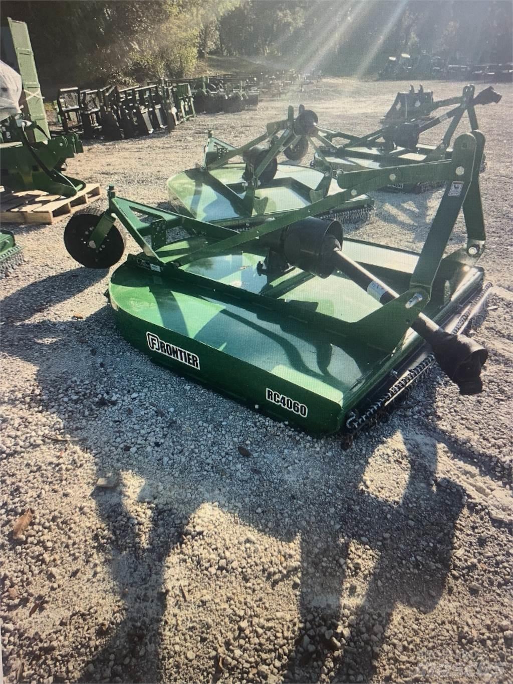 Frontier RC4060 Drtiče a řezače balíků