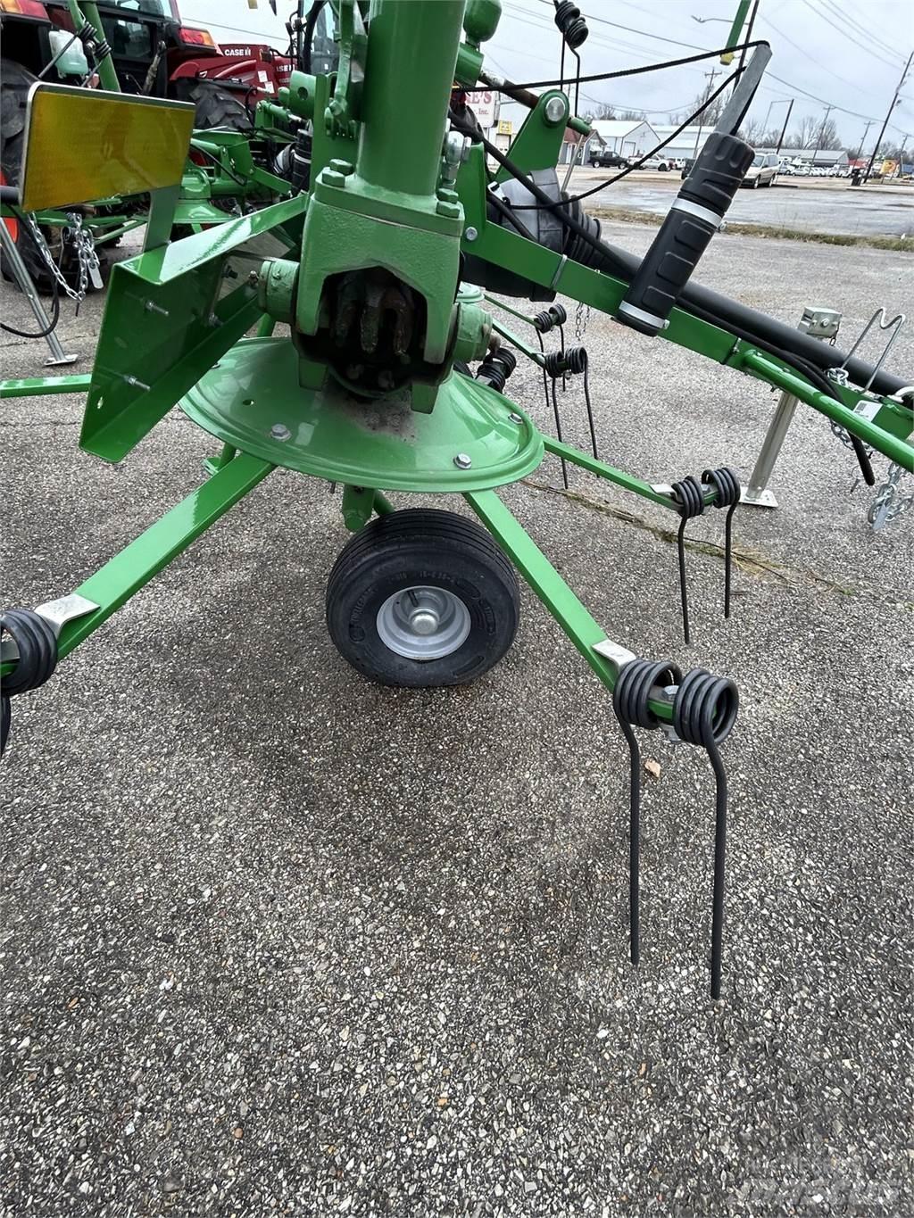 Frontier TD1316 Obraceče a shrabovače sena