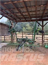 Frontier TD1316 Obraceče a shrabovače sena