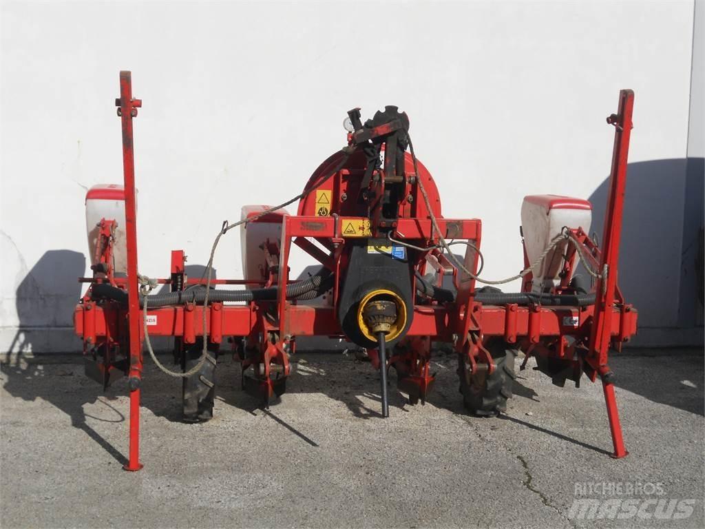 Gaspardo SP F4 Mechanické secí stroje