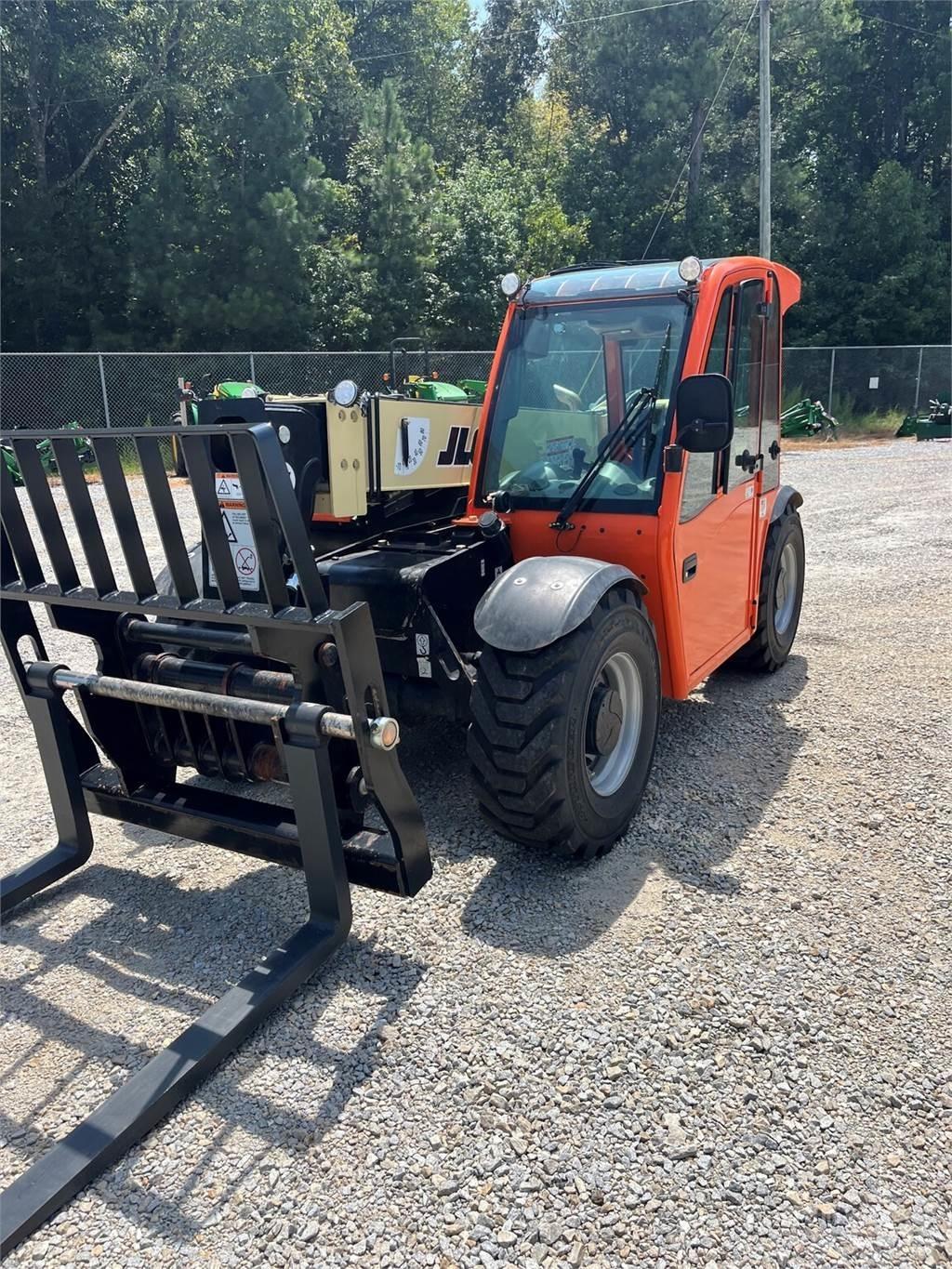 JLG G5-18 Teleskopické manipulátory