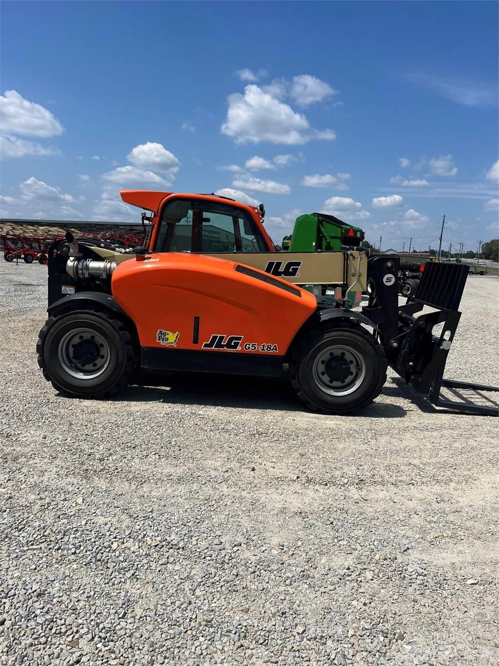 JLG G5-18 Teleskopické manipulátory