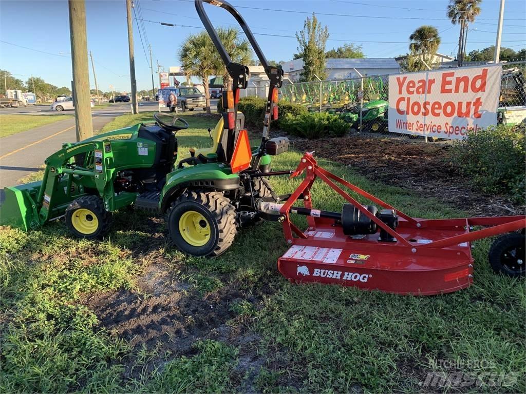 John Deere 1023E Kompaktní traktory