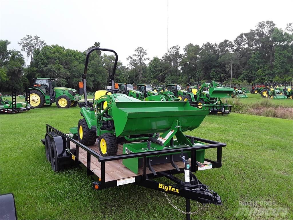 John Deere 1025R Kompaktní traktory