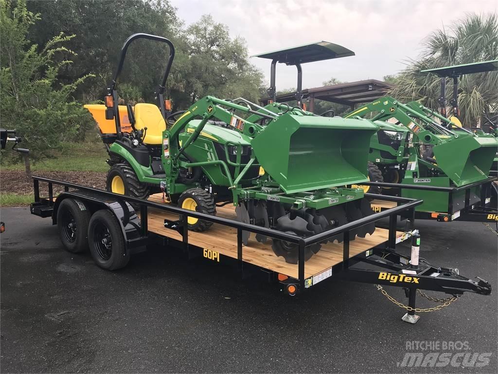 John Deere 1025R Kompaktní traktory