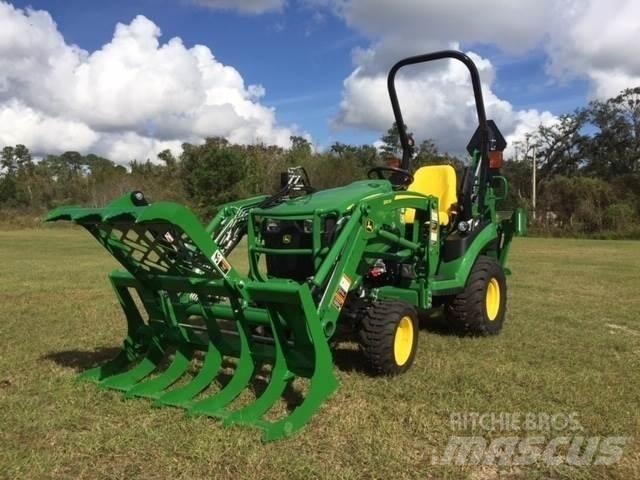 John Deere 1025R Kompaktní traktory
