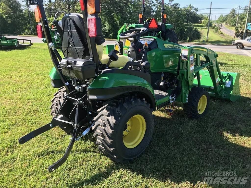John Deere 1025R Kompaktní traktory