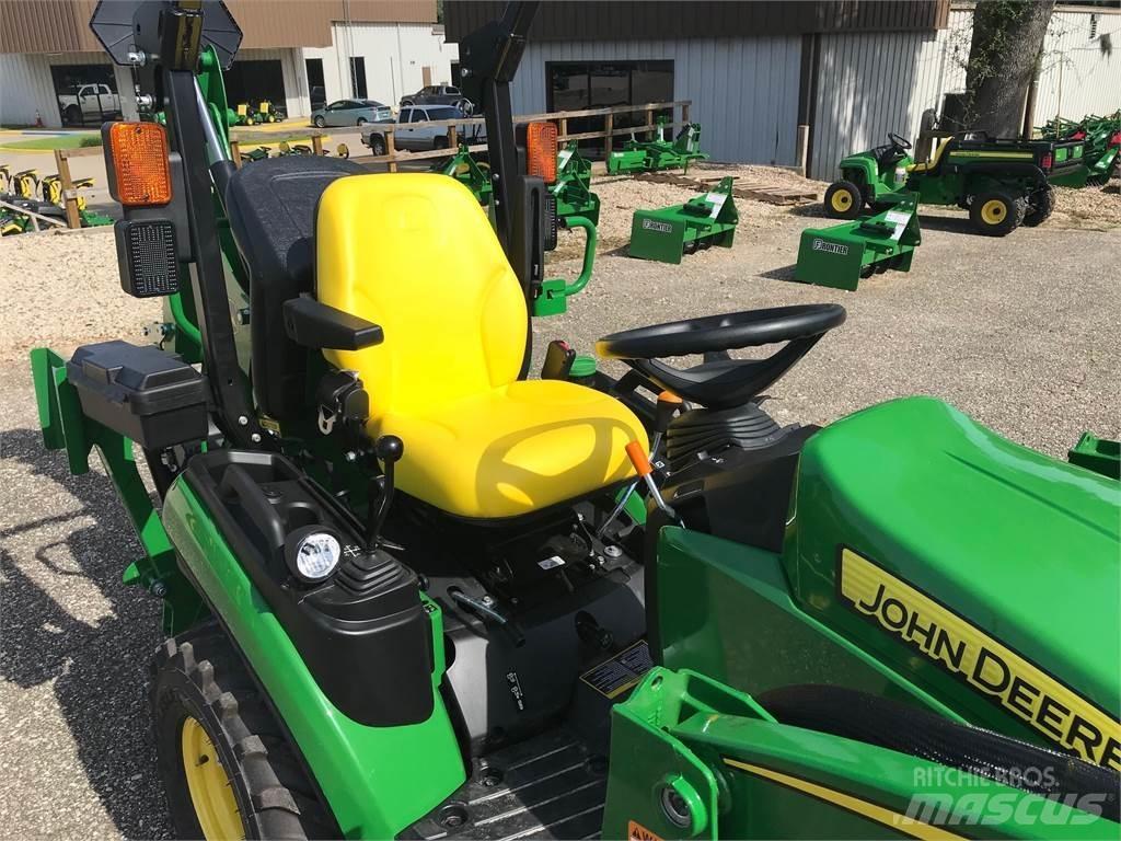 John Deere 1025R Kompaktní traktory