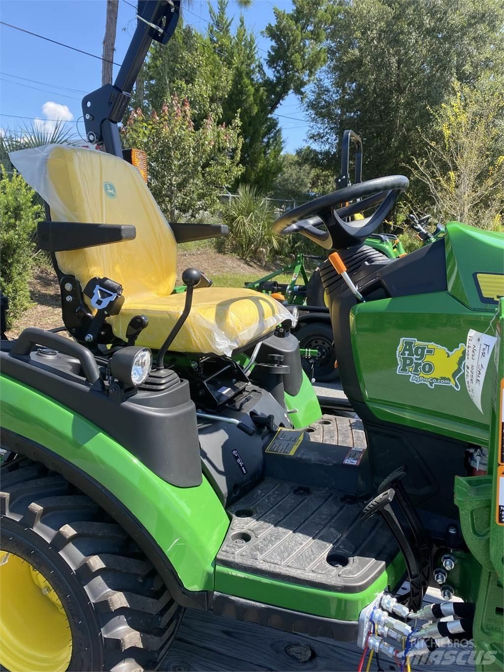 John Deere 1025R Kompaktní traktory