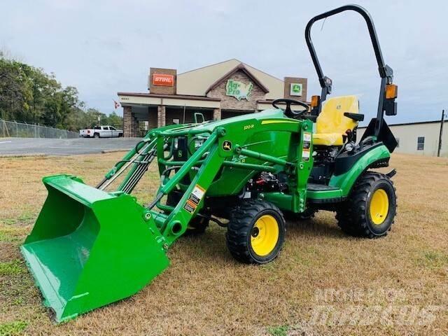John Deere 1025R Kompaktní traktory