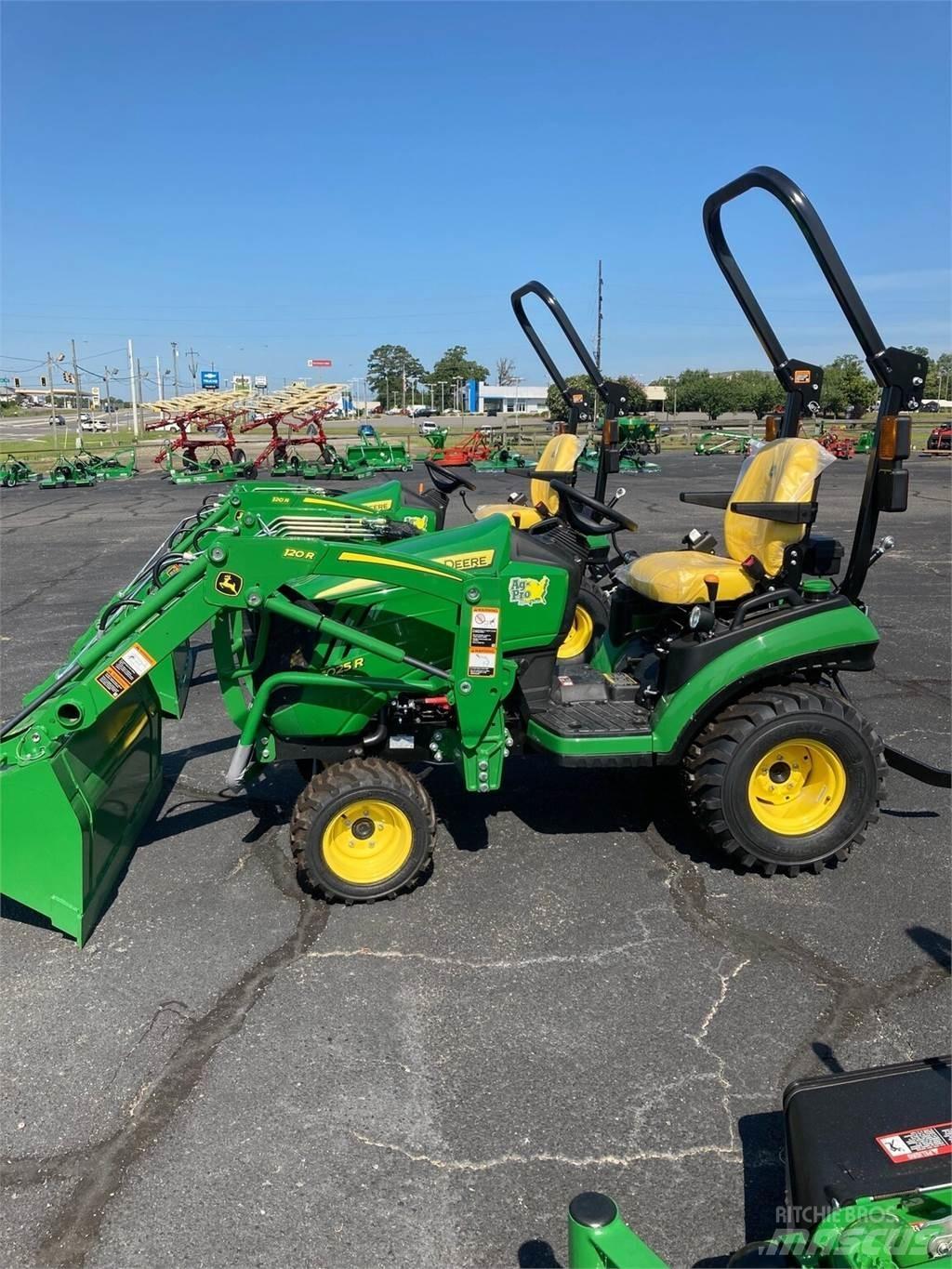 John Deere 1025R Kompaktní traktory