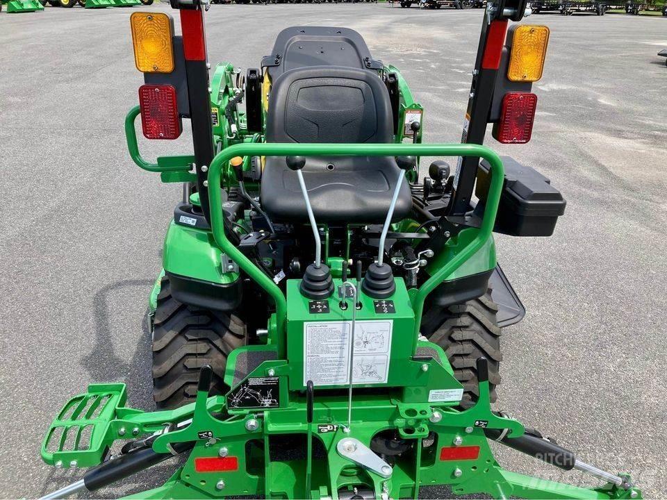 John Deere 1025R Kompaktní traktory