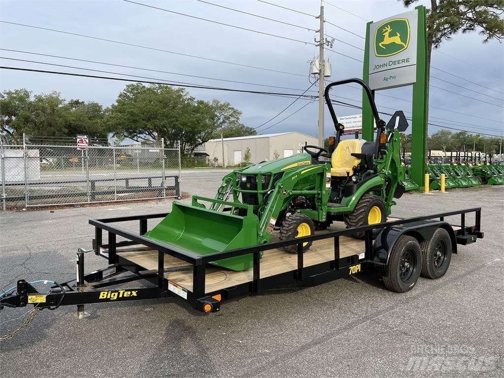 John Deere 1025R Kompaktní traktory