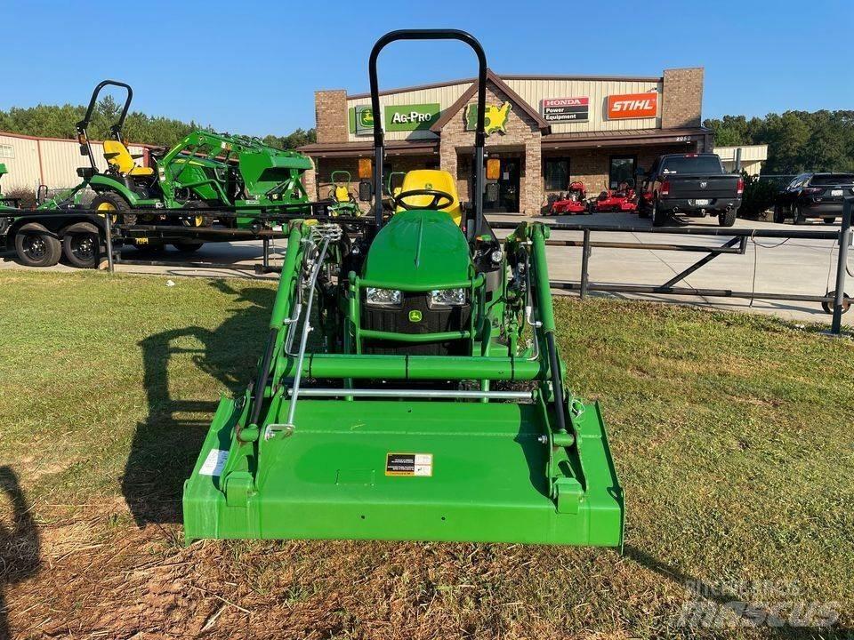 John Deere 1025R Kompaktní traktory