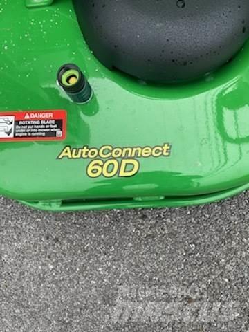 John Deere 1025R Kompaktní traktory