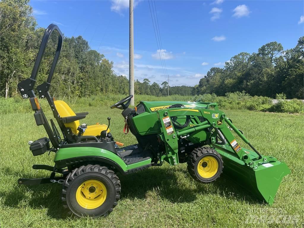 John Deere 1025R Kompaktní traktory