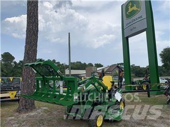 John Deere 1025R Kompaktní traktory