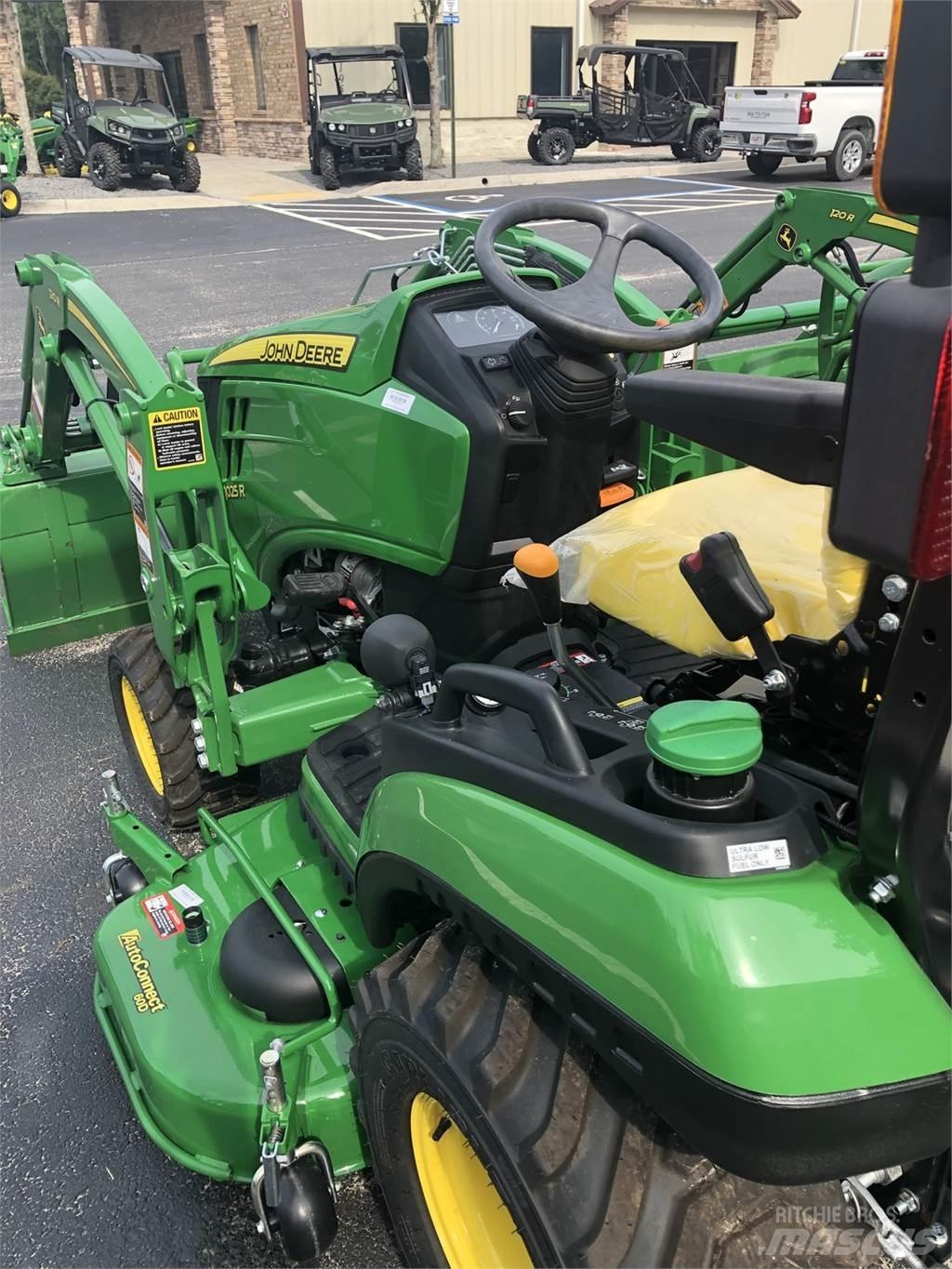 John Deere 1025R Kompaktní traktory