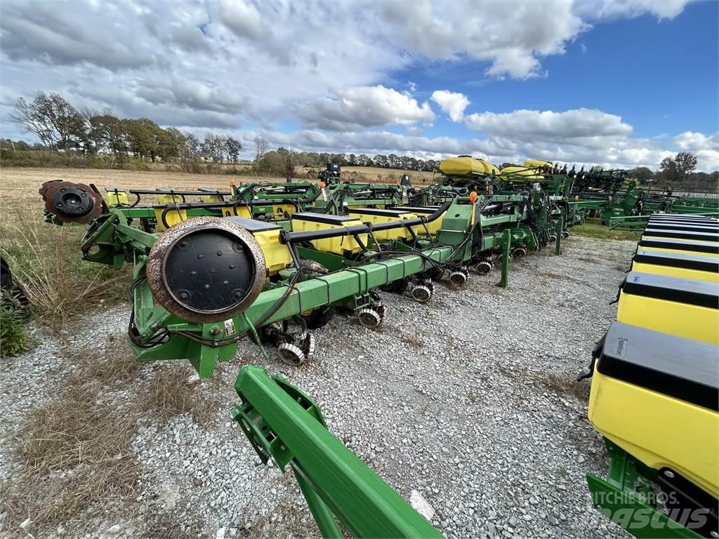 John Deere 1720 Sázecí stroje