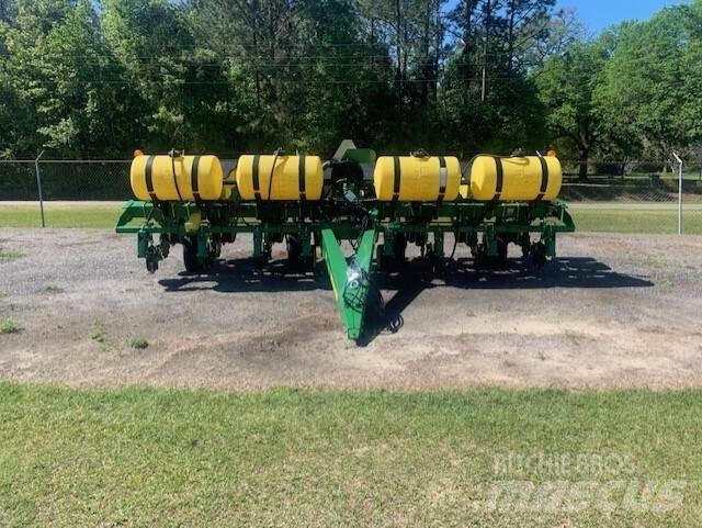 John Deere 1755 Sázecí stroje