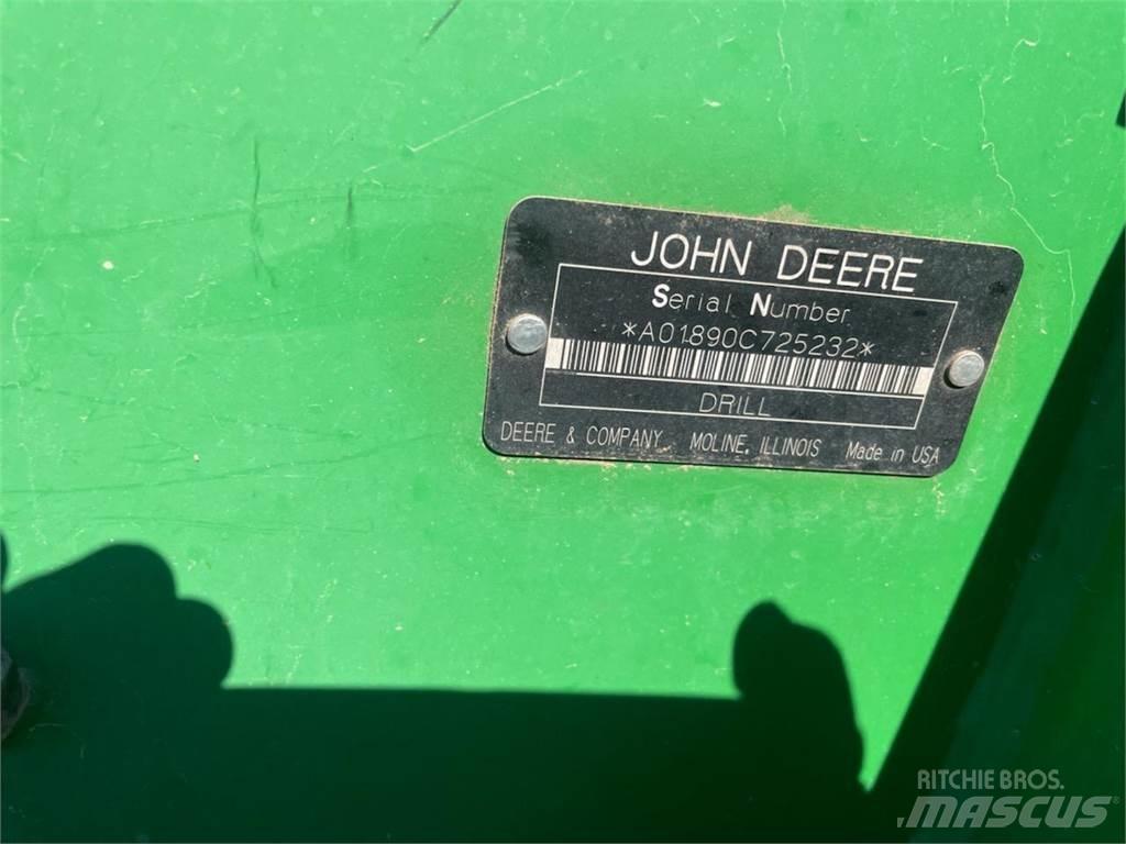 John Deere 1890 Mechanické secí stroje