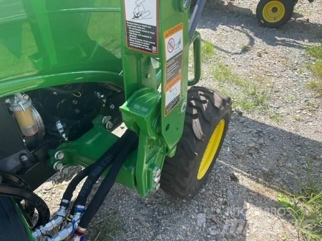 John Deere 2025R Kompaktní traktory