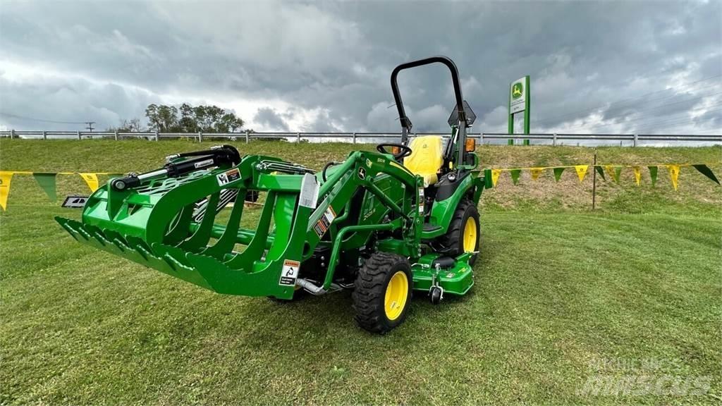 John Deere 2025R Kompaktní traktory