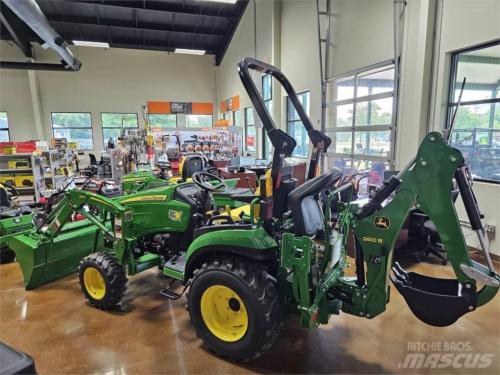 John Deere 2025R Kompaktní traktory