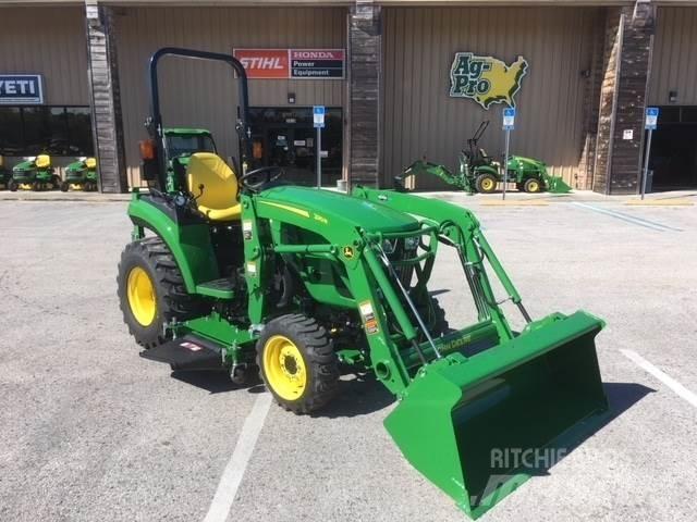 John Deere 2038R Kompaktní traktory
