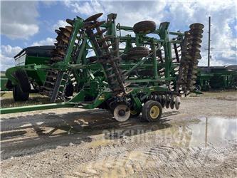 John Deere 2623 Talířové brány