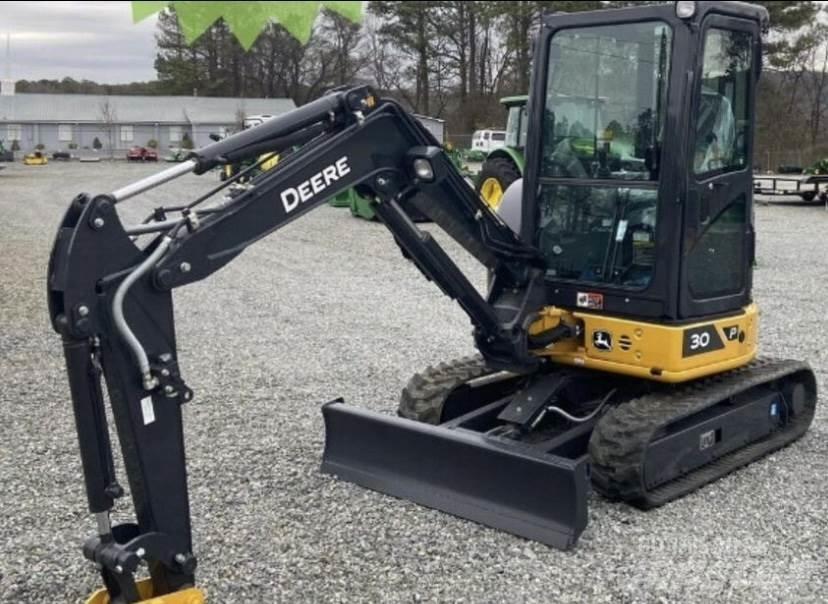 John Deere 30 P Mini rýpadla < 7t