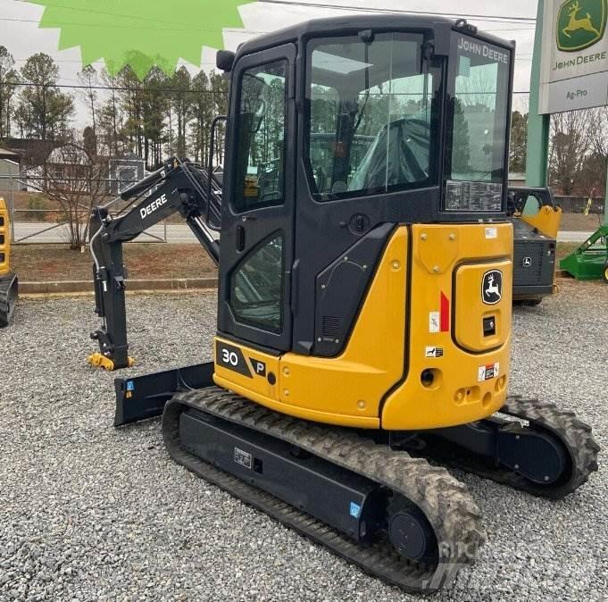 John Deere 30 P Mini rýpadla < 7t