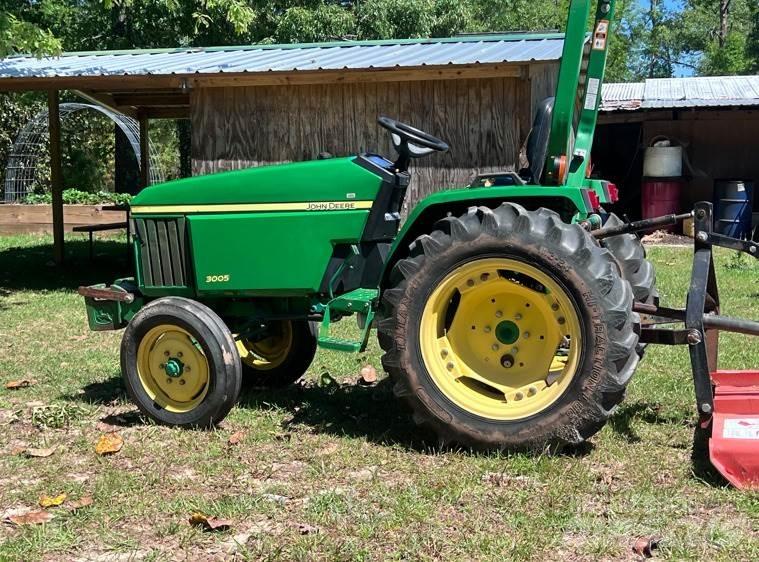 John Deere 3005 Kompaktní traktory