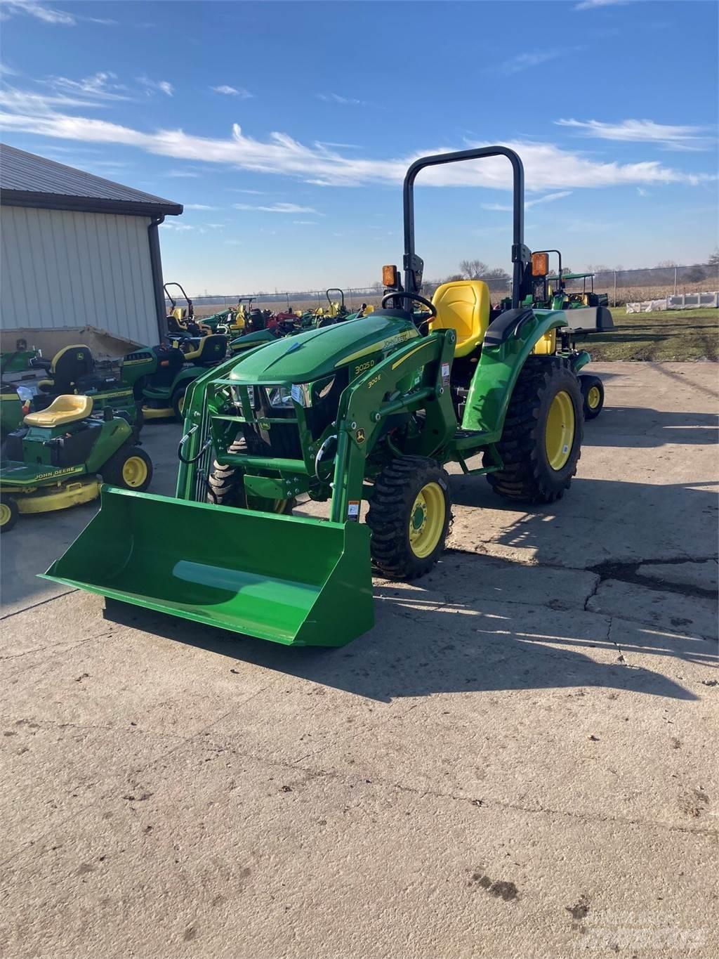 John Deere 3025D Kompaktní traktory
