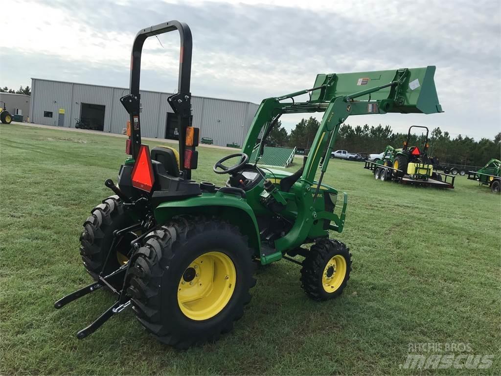 John Deere 3025E Kompaktní traktory