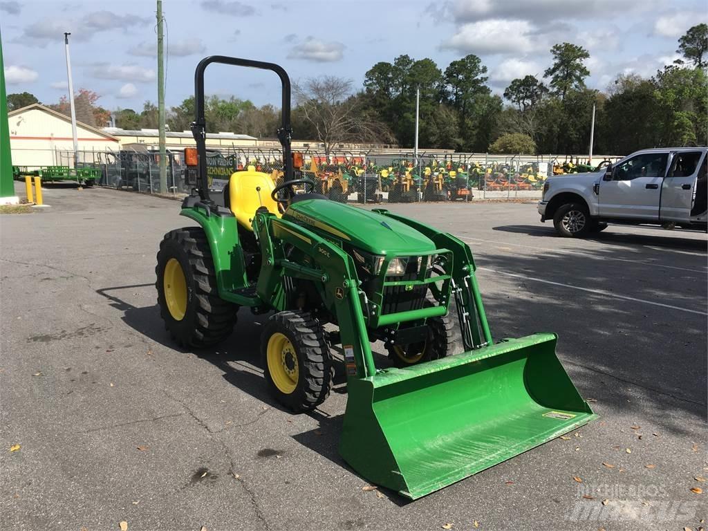 John Deere 3025E Kompaktní traktory