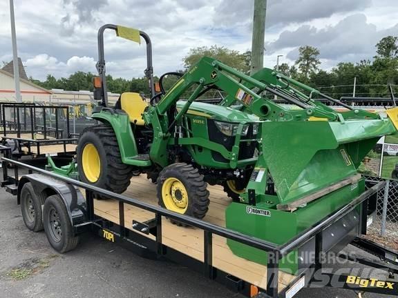 John Deere 3025E Kompaktní traktory