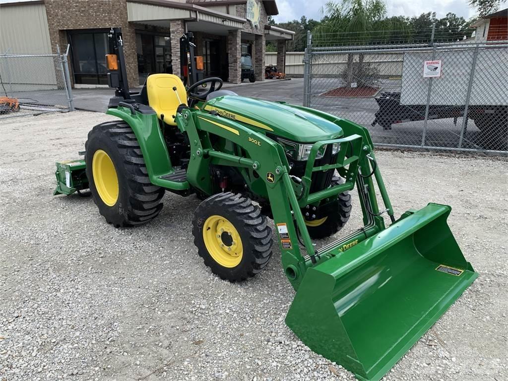 John Deere 3025E Kompaktní traktory