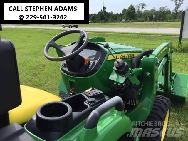 John Deere 3025E Kompaktní traktory